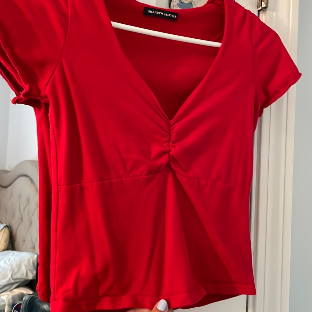 Brandy Melville shirt